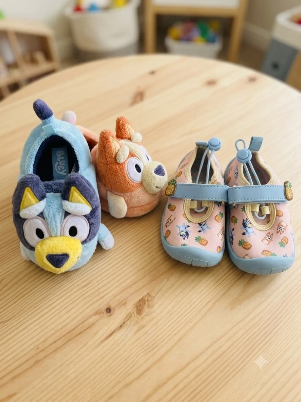 Bluey slippers and shoes size 5/6 toddler
